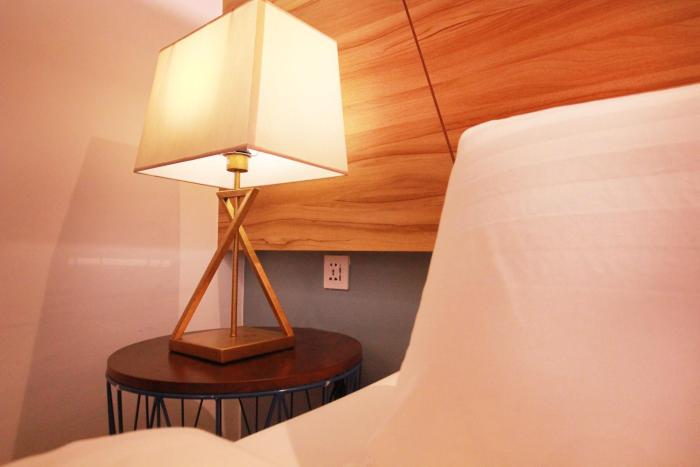 ferra hotel and garden suites