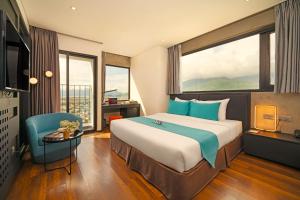 the code hotel and spa