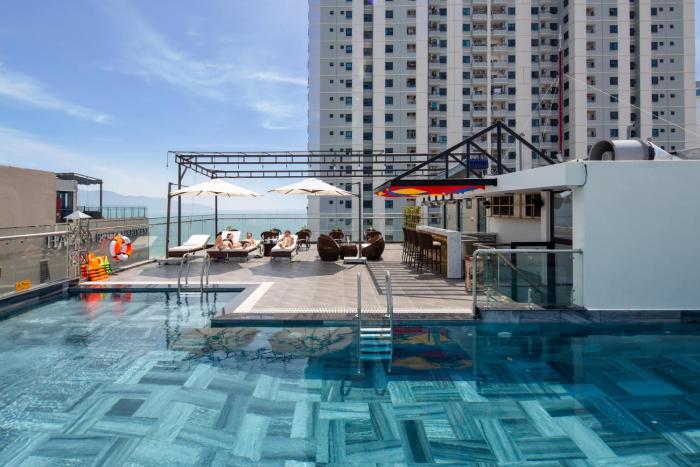 golden line danang hotel