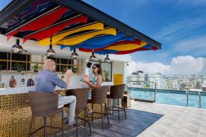 golden line danang hotel