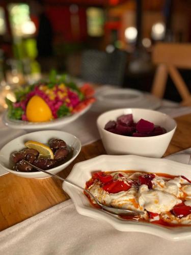 sweet home river hotel