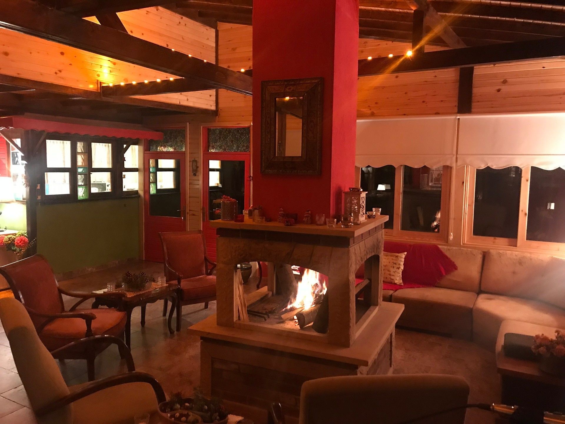 sweet home river hotel