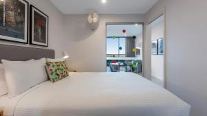 oaks melbourne southbank suites