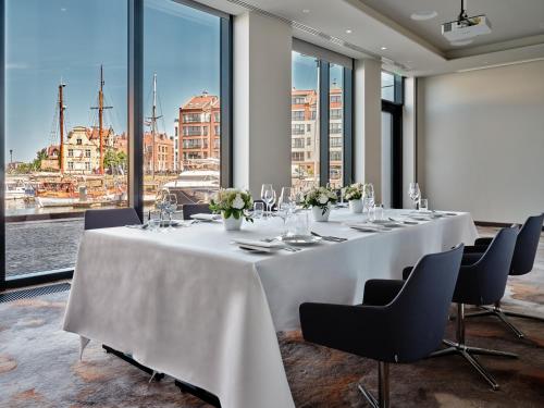 holiday inn gdansk city centre an ihg hotel