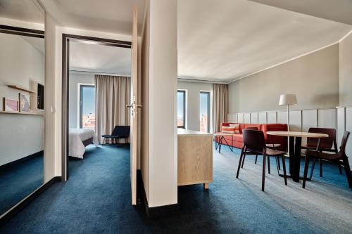 holiday inn gdansk city centre an ihg hotel