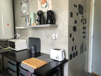 Fonte Da Telha Beach Hostel,,3 star