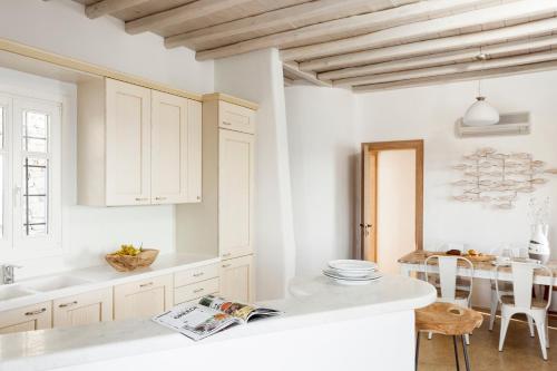agl luxury villas