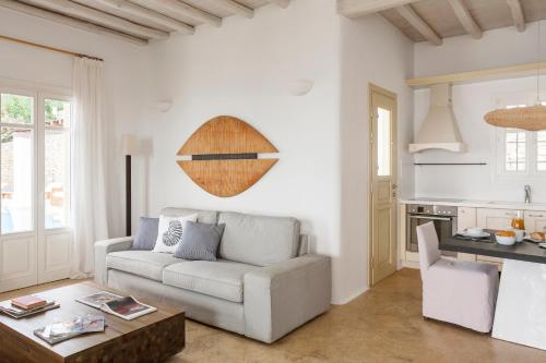 agl luxury villas