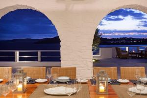 agl luxury villas