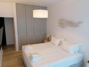 agl luxury villas