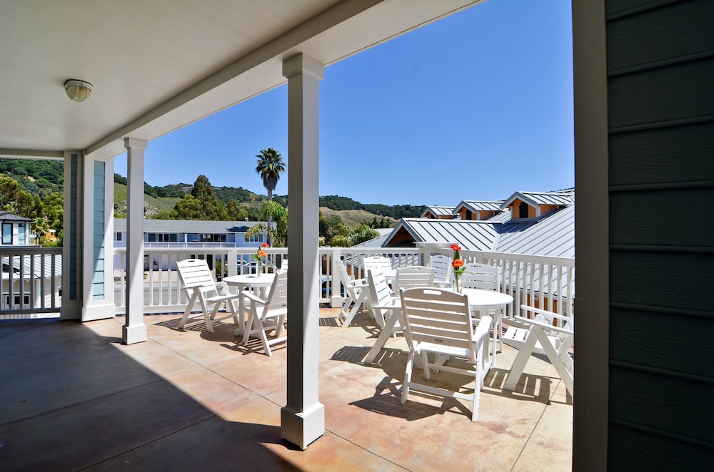 avila lighthouse suites