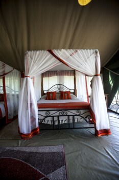 The Mara Big Five Camp,On The Riverwalk,0 star