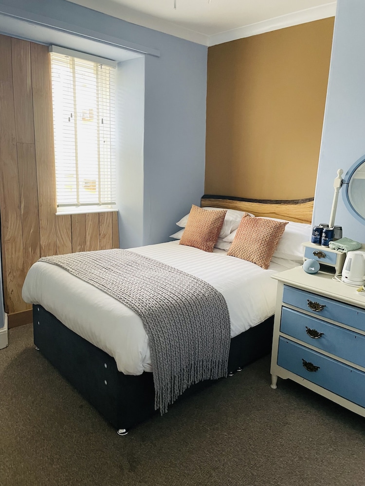 arosfa harbourside guest house