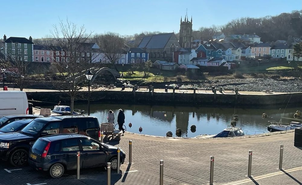 arosfa harbourside guest house