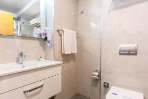 obelisk hotel and suites