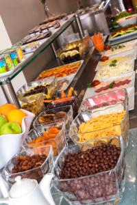 obelisk hotel and suites