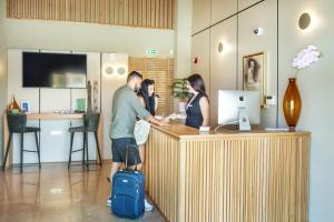 pefki deluxe residences