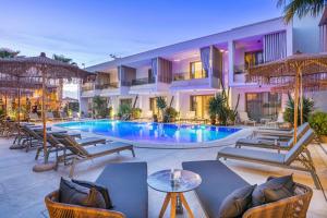 pefki deluxe residences