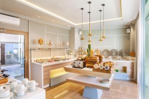 pefki deluxe residences