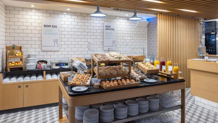holiday inn express porto city center an ihg hotel
