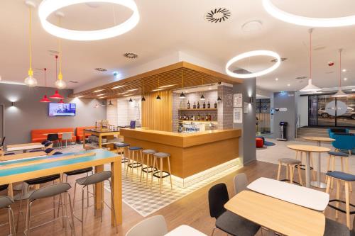 holiday inn express porto city center an ihg hotel