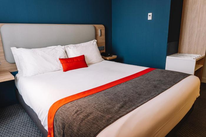 holiday inn express porto city center an ihg hotel