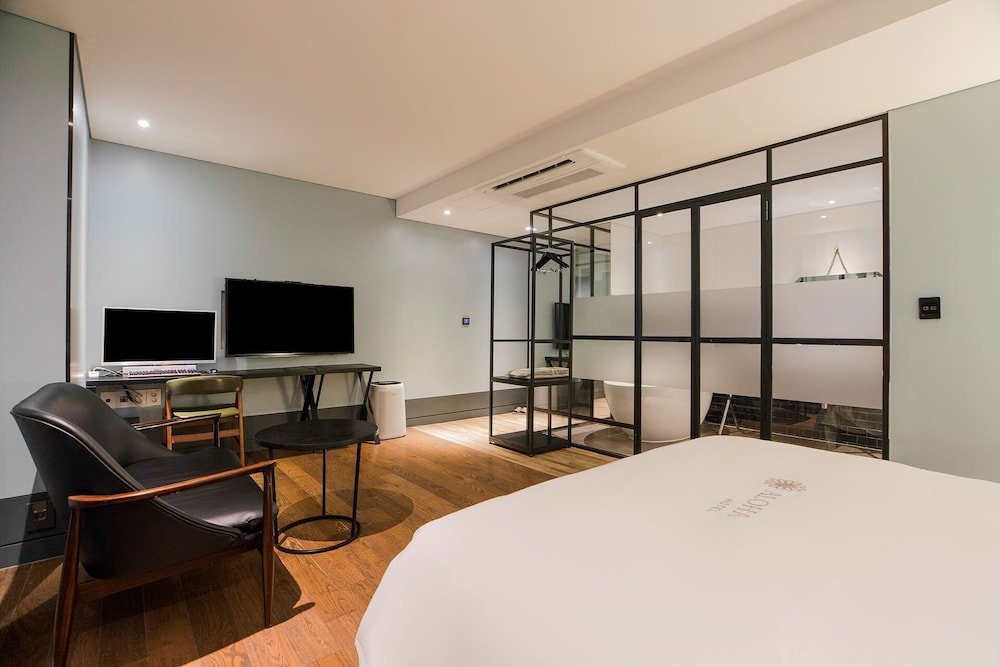 hanam aloha hotel
