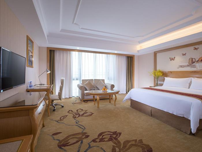 vienna international hotel foshan beijiao new city meidi headquarter