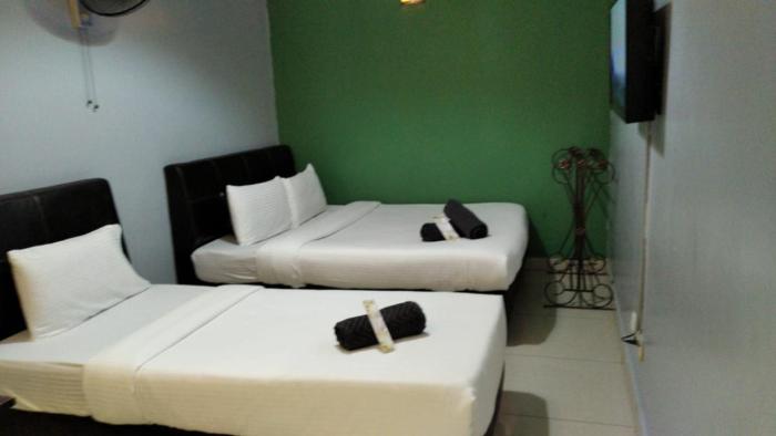 ghazrins hotel dataran larkin