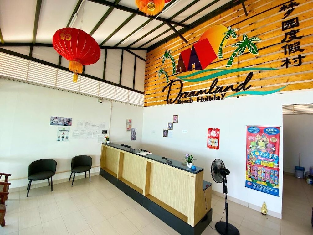 dreamland beach holiday