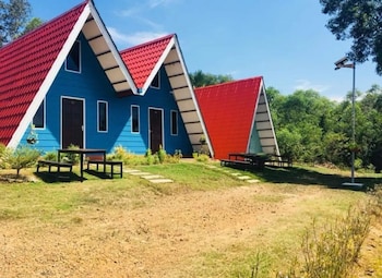 dreamland beach holiday