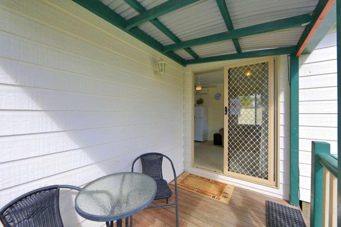 crows nest qld tourist park