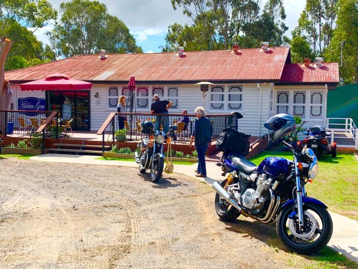 crows nest qld tourist park