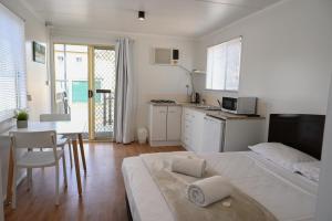 crows nest qld tourist park