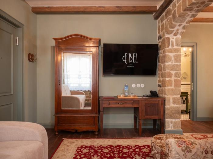 vila ebel