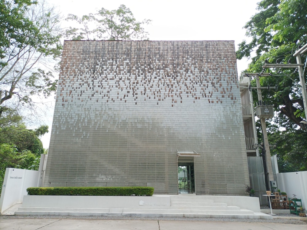 little shelter hotel chiangmai
