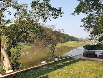 little shelter hotel chiangmai