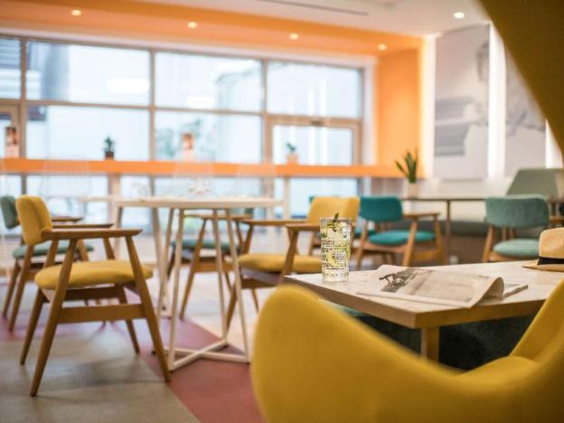 ibis styles athens routes
