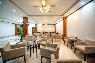 premier vang vieng hotel