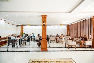 premier vang vieng hotel