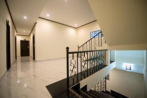 premier vang vieng hotel