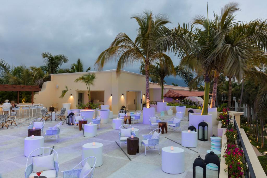 the hacienda at krystal altitude vallarta