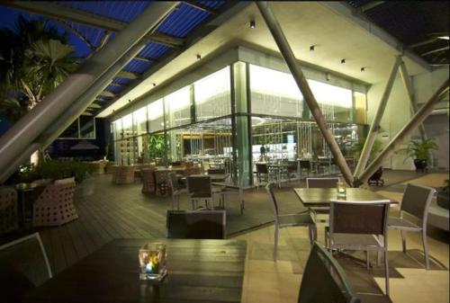 swiss garden residence by urban suites