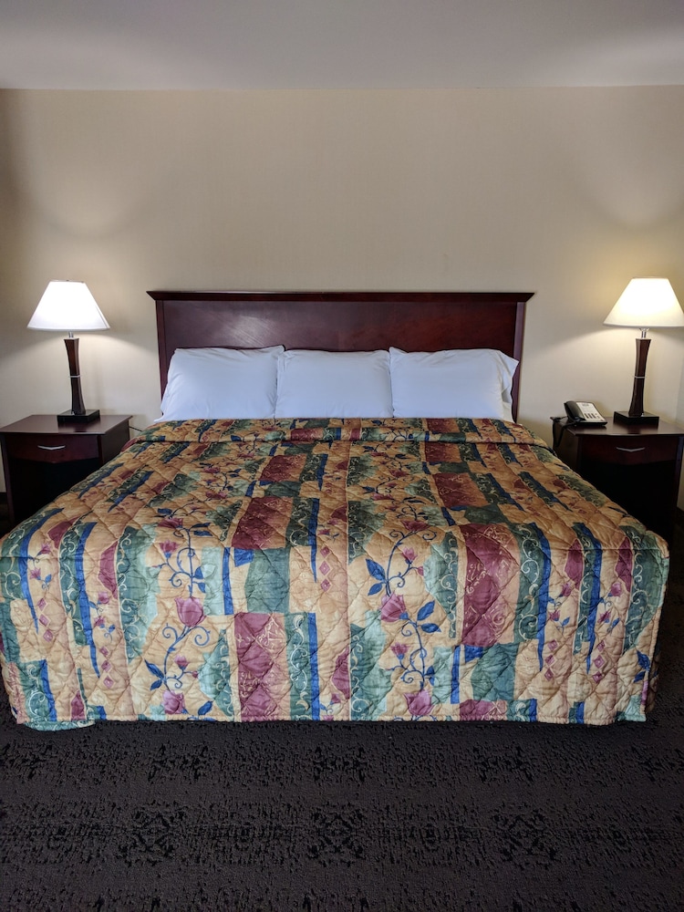 knights inn pine grove