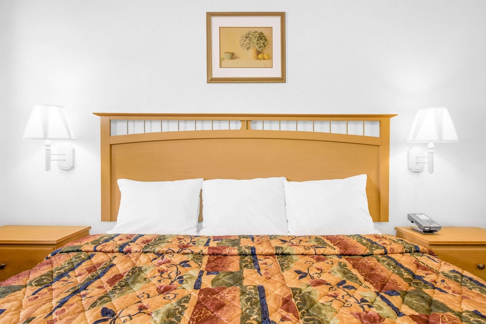 knights inn pine grove