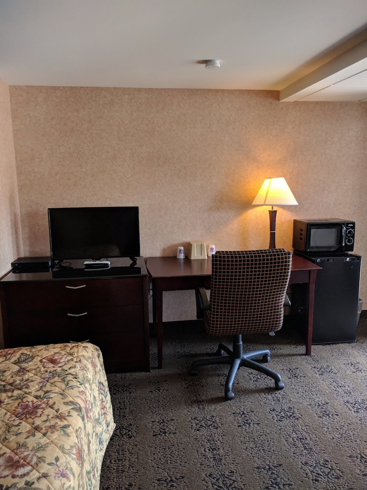 knights inn pine grove