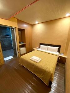 hotel lee chan