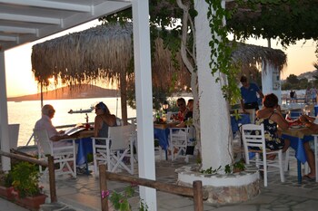 naxos