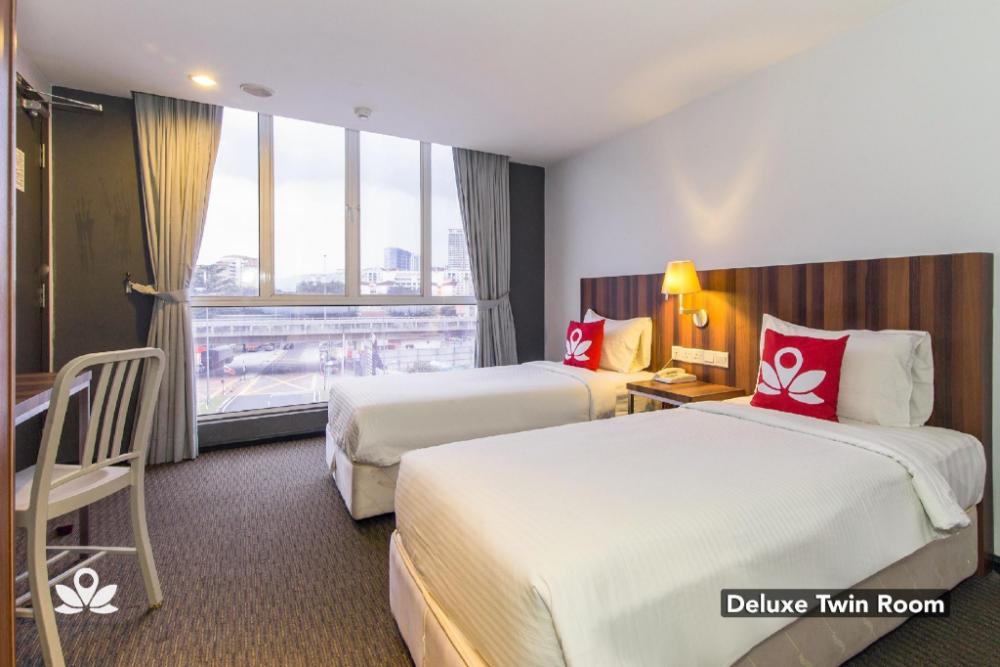 sakura boutique hotel by zen rooms
