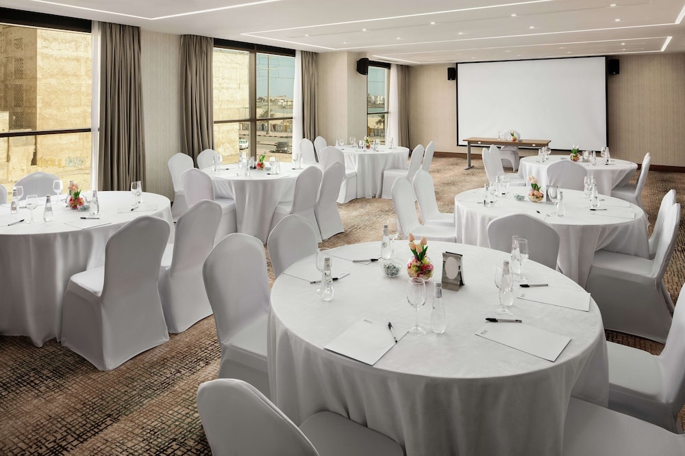hilton garden inn al jubail
